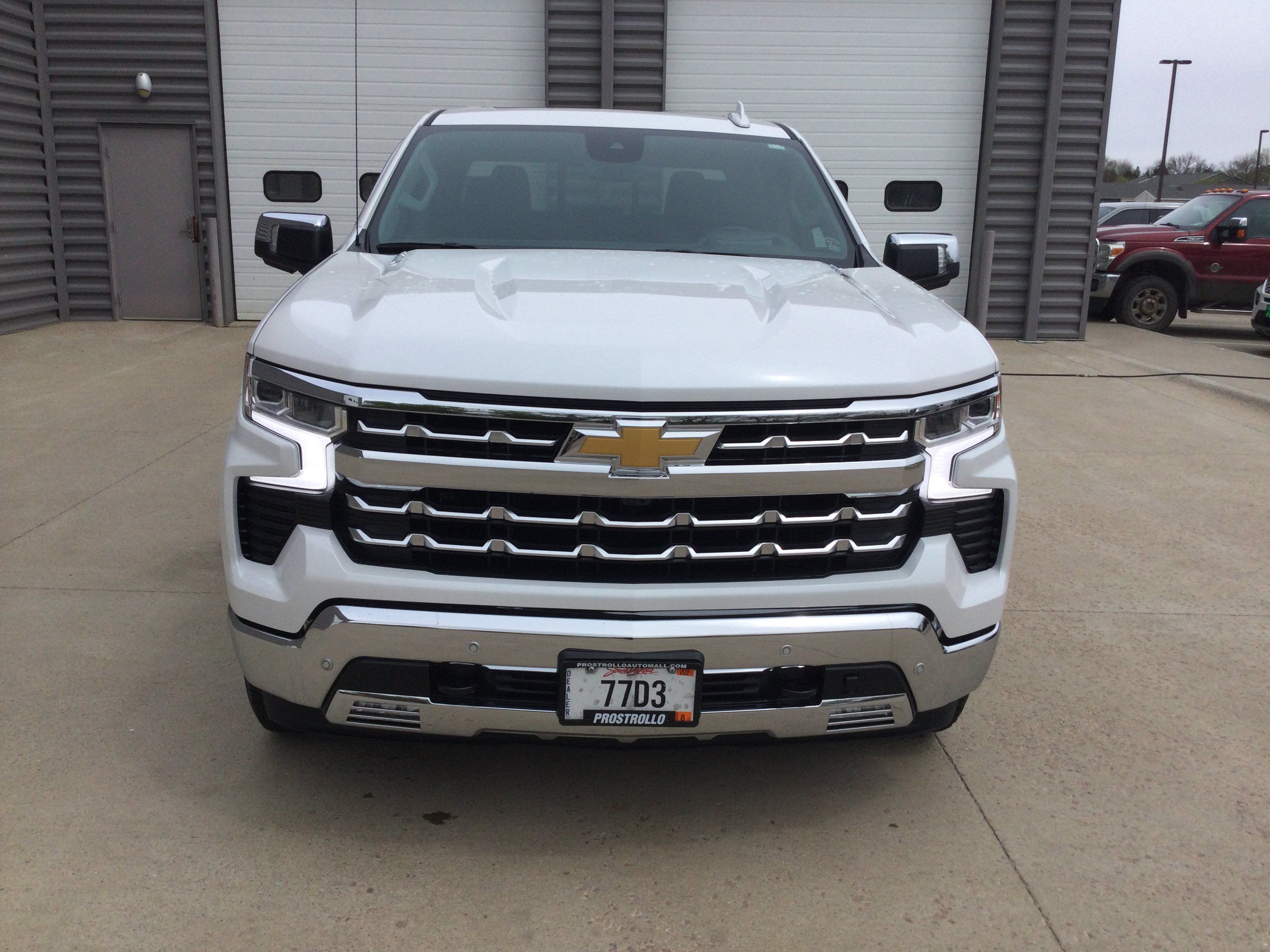Used 2024 Chevrolet Silverado 1500 LTZ w/ LTZ Premium Package AWD/4WD image 3