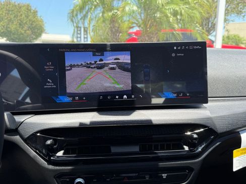 New 2026 BMW 330i Sedan w/ Convenience Package RWD image 28