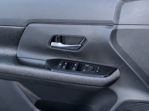 New 2026 Nissan Kicks SV FWD image 4
