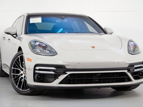 Used 2022 Porsche Panamera Turbo S w/ Premium Package AWD/4WD image 4