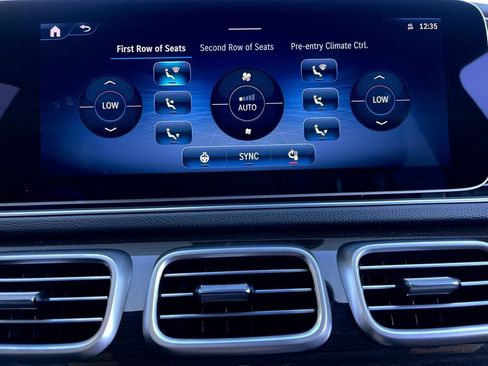 Certified 2025 Mercedes-Benz GLE 450e 4MATIC image 34