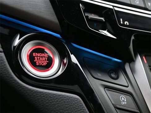 Used 2025 Honda Odyssey Touring image 14