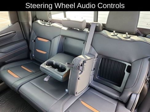 Used 2025 GMC Sierra 1500 AT4 w/ AT4 Premium Package image 29