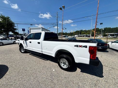Used 2022 Ford F250 XL w/ Power Equipment Group AWD/4WD image 10