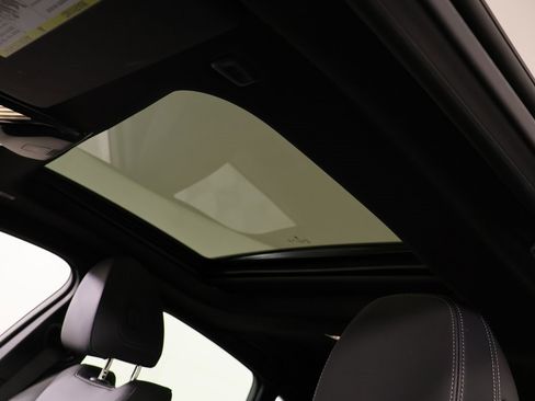 Used 2025 BMW 430i xDrive w/ M Sport Package image 16