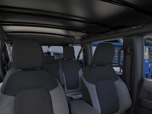 New 2026 Ford Bronco 4-Door AWD/4WD image 12
