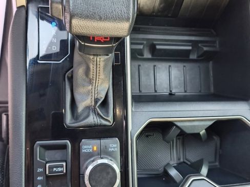 Used 2024 Toyota Tundra Limited image 20