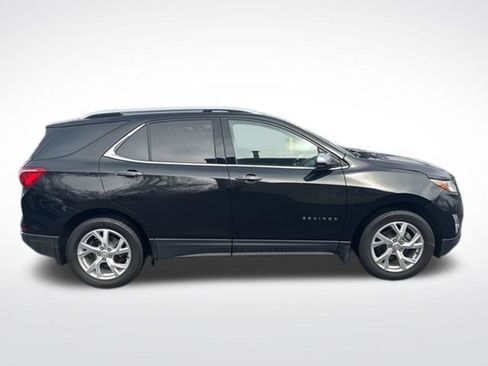Used 2021 Chevrolet Equinox Premier AWD/4WD image 2