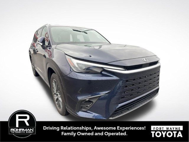 Used 2025 Lexus TX 350 AWD w/ Technology Package image 4