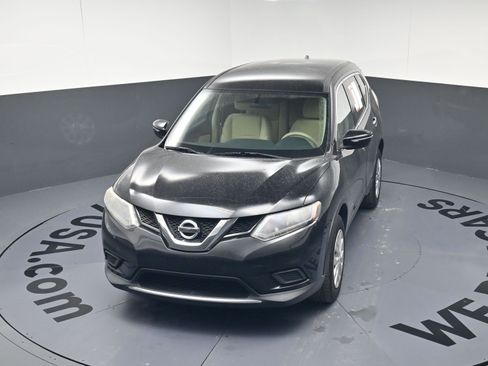 Used 2015 Nissan Rogue S w/ S Family Package image 32
