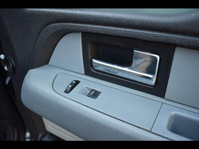 Used 2012 Ford F150 XLT w/ XLT Convenience Pkg RWD image 36