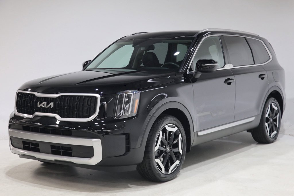 Used 2024 Kia Telluride EX w/ EX Captain's Chair Package AWD/4WD image 7