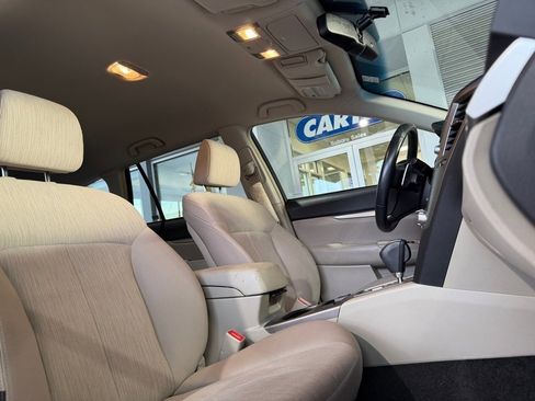 Used 2014 Subaru Outback 2.5i Premium image 10