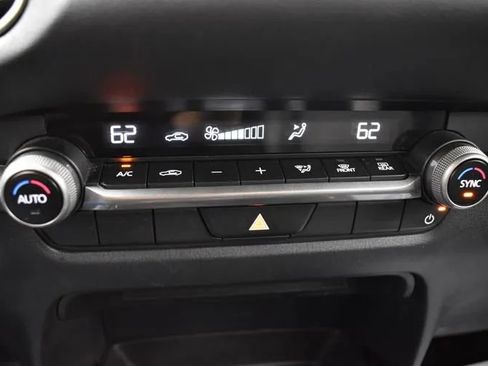 Used 2024 MAZDA CX-30 AWD 2.5 S w/ Select Sport Pkg image 32