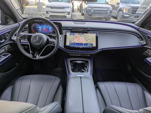 Certified 2024 Mercedes-Benz E 450 4MATIC Sedan image 27