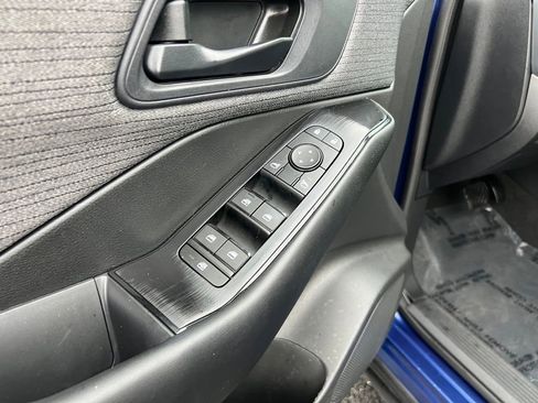 Used 2023 Nissan Rogue S image 14