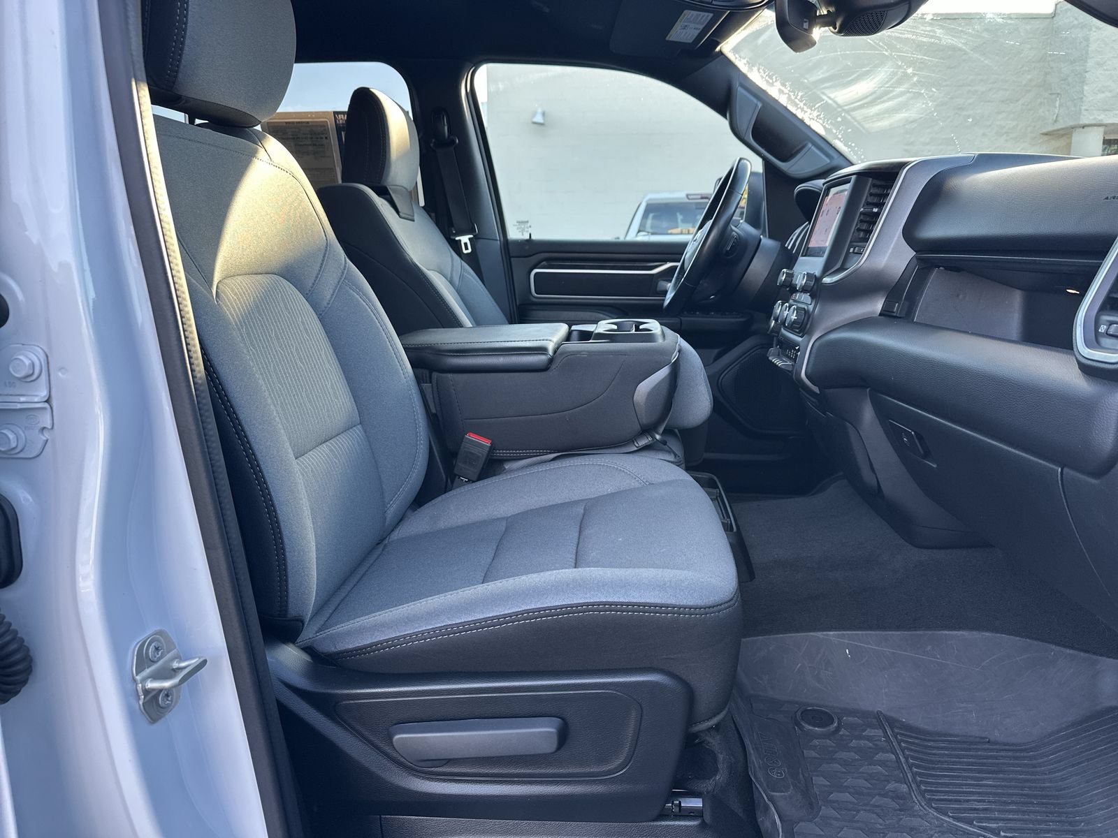 Used 2023 RAM 1500 Big Horn AWD/4WD image 22