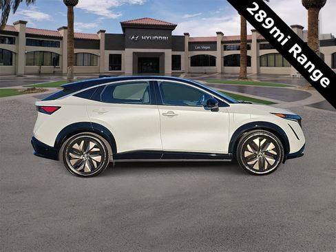 Used 2023 Nissan Ariya PREMIERE image 9