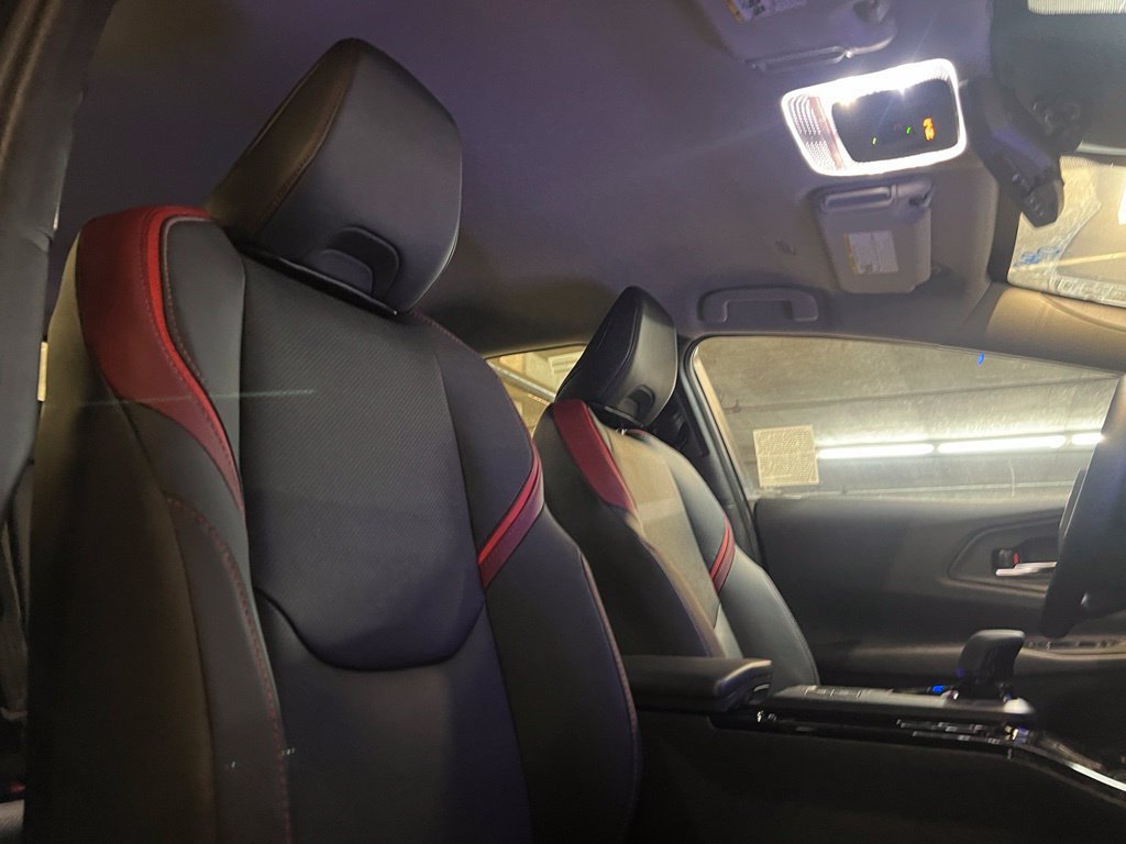 New 2027 Toyota Prius Plug-In Hybrid w/ Limited Premium Package FWD image 17