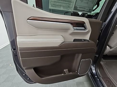 Used 2023 GMC Sierra 1500 SLT w/ SLT Premium Package image 35