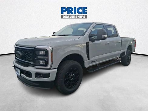 New 2026 Ford F250 XLT w/ XLT Premium Package image 7