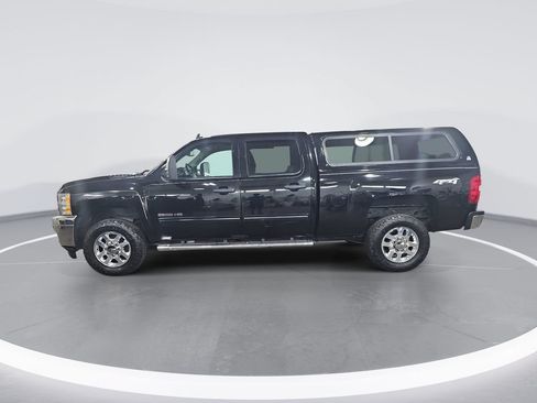 Used 2013 Chevrolet Silverado 2500 LT w/ Interior Plus Package AWD/4WD image 7
