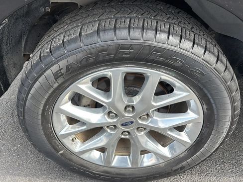 Used 2016 Ford Expedition EL Limited RWD image 25