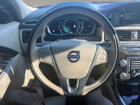 Used 2015 Volvo XC70 T6 Platinum AWD/4WD image 12