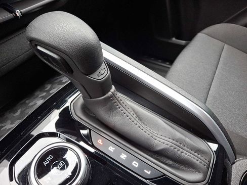 Used 2024 Chevrolet Colorado Trail Boss w/ Advanced Trailering Package image 14