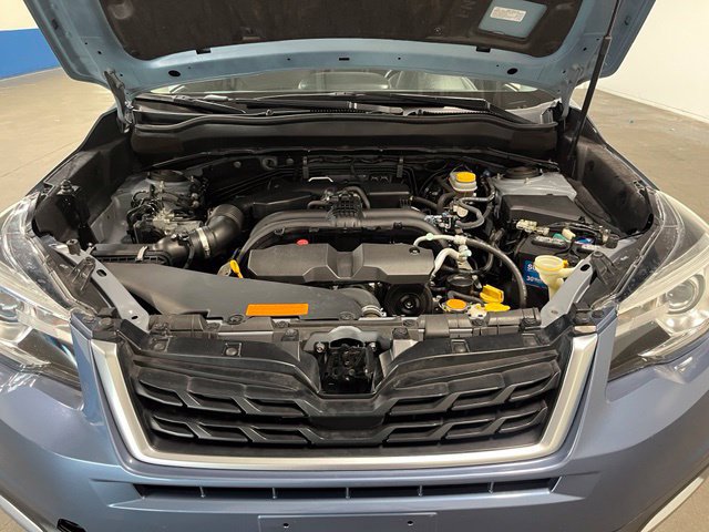 Used 2018 Subaru Forester 2.5i Touring w/ Popular Package #3B AWD/4WD image 9