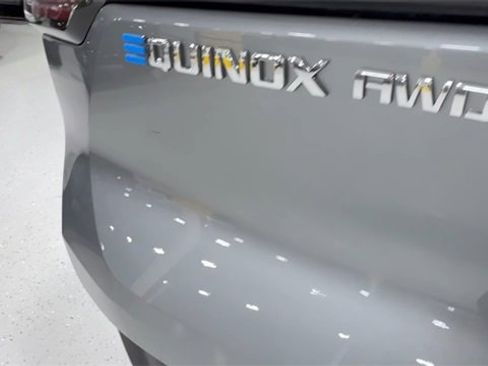 New 2026 Chevrolet Equinox EV LT image 6