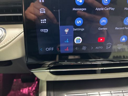 New 2026 Lincoln Nautilus Premier w/ Equipment Group 102A image 23