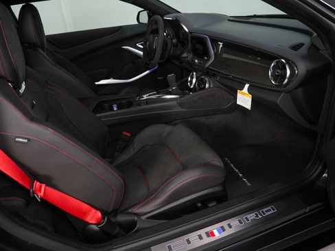Used 2024 Chevrolet Camaro ZL1 RWD image 2
