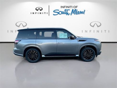 New 2026 INFINITI QX80 Autograph w/ Premium Cargo Package image 8