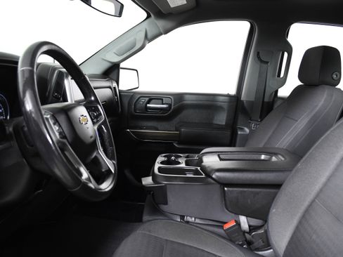 Used 2019 Chevrolet Silverado 1500 LT w/ All-Star Edition image 18