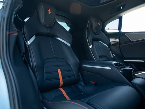 Certified 2024 Ferrari Purosangue AWD/4WD image 17