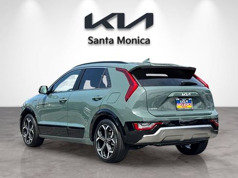 Certified 2024 Kia Niro SX Touring FWD image 4