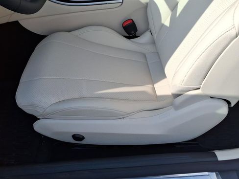 New 2026 Mercedes-Benz CLE 450 4MATIC Cabriolet image 15