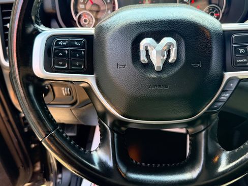 Used 2021 RAM 2500 Big Horn w/ Night Edition AWD/4WD image 24