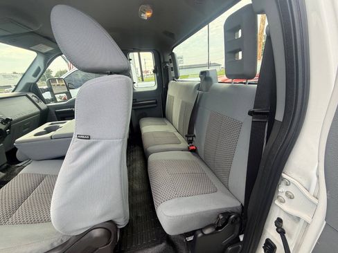Used 2016 Ford F250 XL w/ Power Equipment Group AWD/4WD image 12