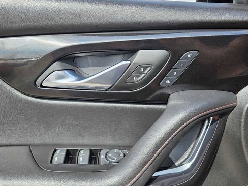 Used 2025 Chevrolet Blazer RS w/ Driver Confidence II Package image 28