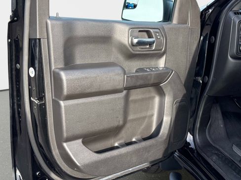 Used 2024 Chevrolet Silverado 1500 Custom image 19