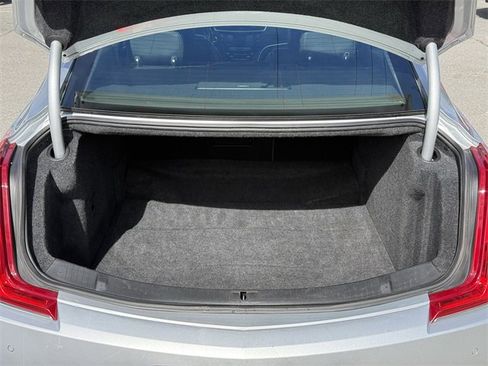 Used 2019 Cadillac XTS Luxury image 13