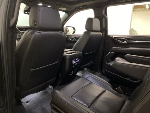 Used 2023 GMC Yukon XL Denali image 18