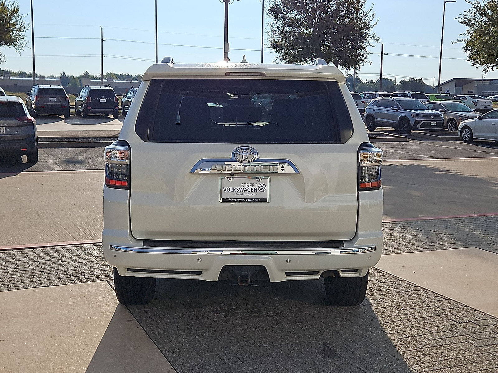 Used 2015 Toyota 4Runner Limited AWD/4WD image 7