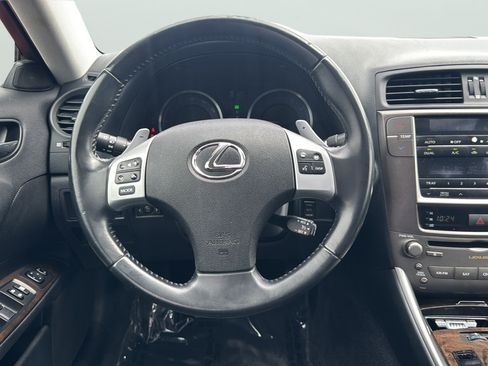 Used 2013 Lexus IS 250 w/ Premium Pkg Value Edition RWD image 16