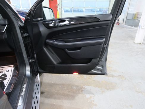 Used 2017 Mercedes-Benz GLS 450 4MATIC w/ Premium Package image 38
