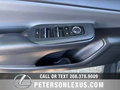 Used 2024 Toyota Prius XLE AWD/4WD image 22