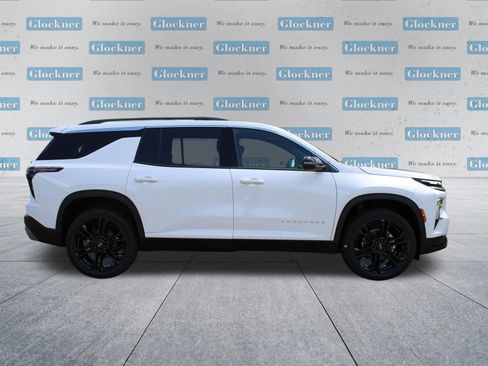 New 2026 Chevrolet Traverse LT w/ Driver Confidence Package FWD image 4