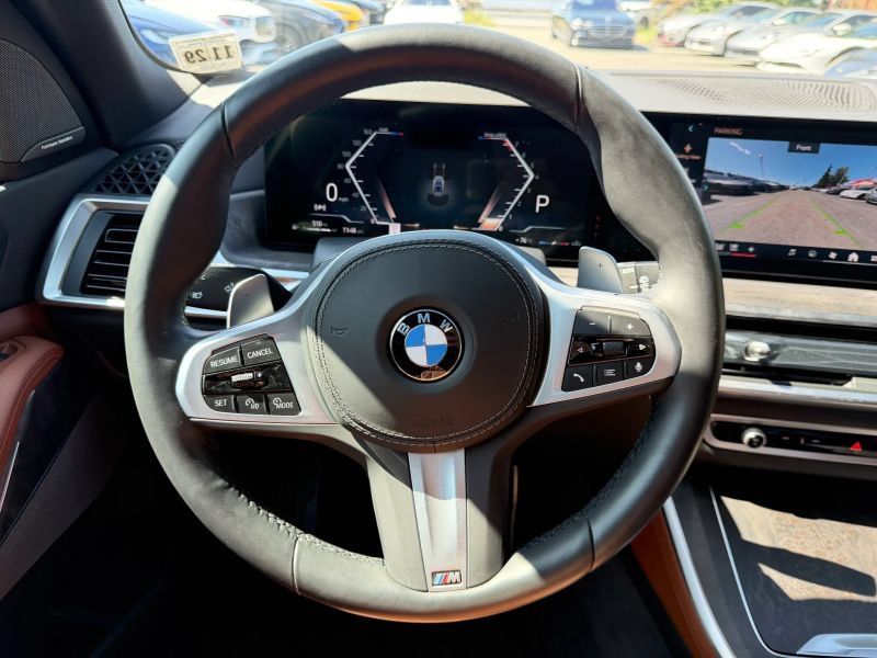 Used 2025 BMW X5 xDrive40i w/ M Sport Package AWD/4WD image 22